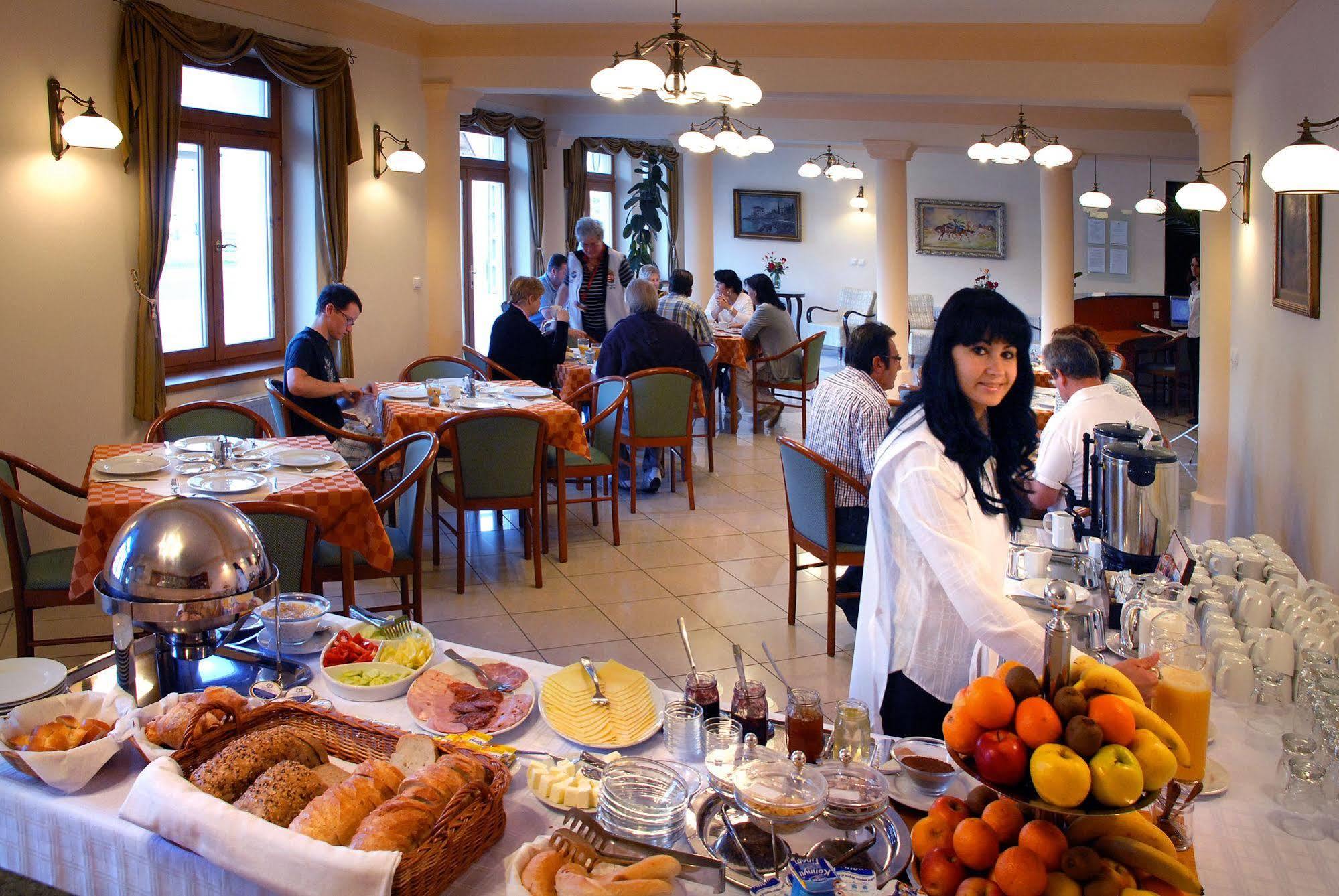 Ametiszt Hotel Harkány Zewnętrze zdjęcie