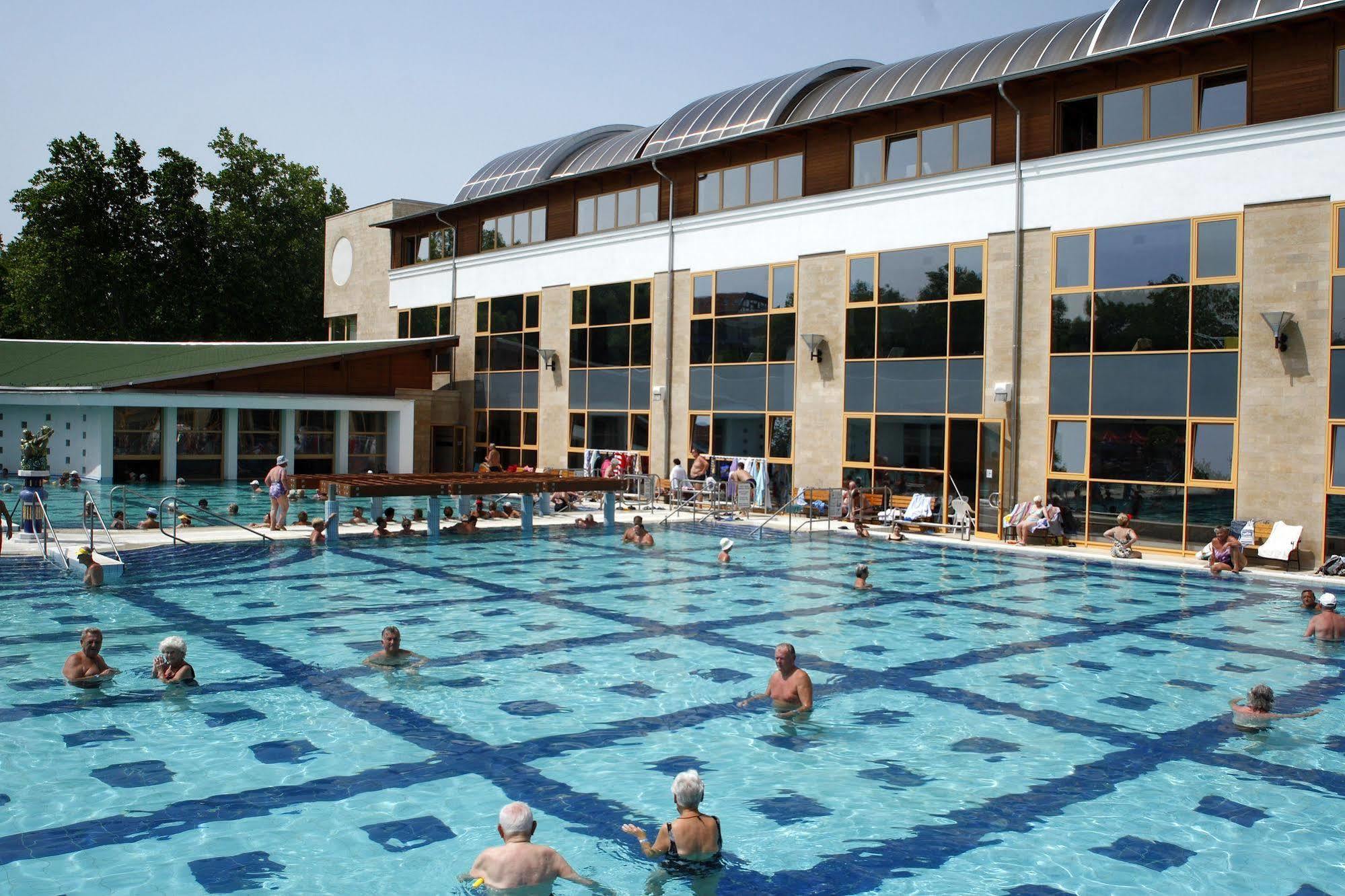 Ametiszt Hotel Harkány Zewnętrze zdjęcie