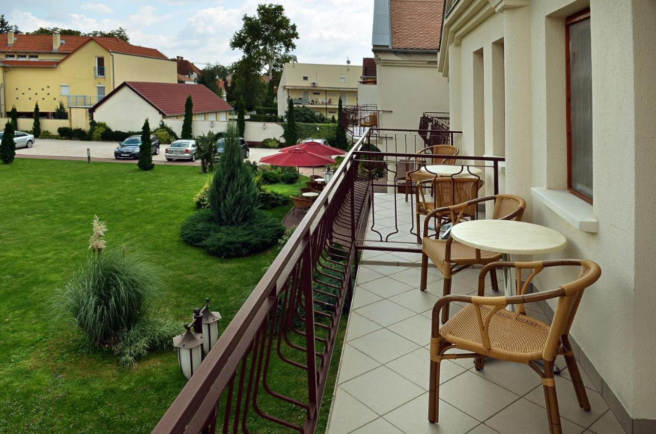 Ametiszt Hotel Harkány Zewnętrze zdjęcie